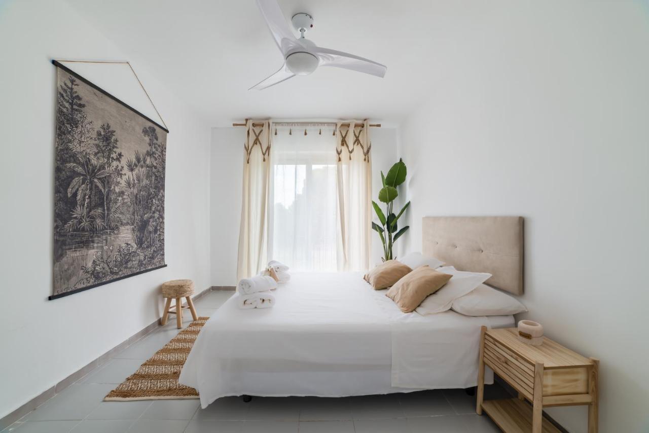 Chalet Con Piscina En Entorno Idilico ลาซูเบีย ภายนอก รูปภาพ